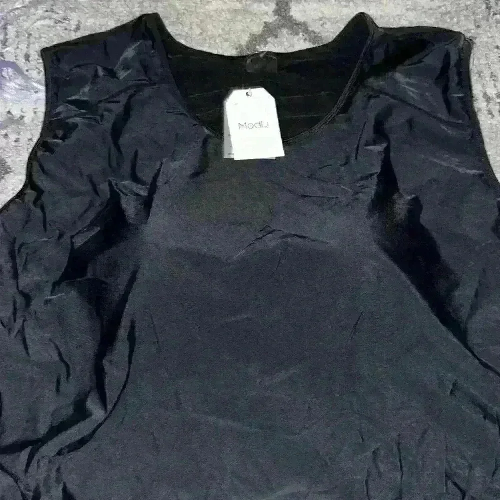 Modli‎ Swim Top NWT 4x with built in bra